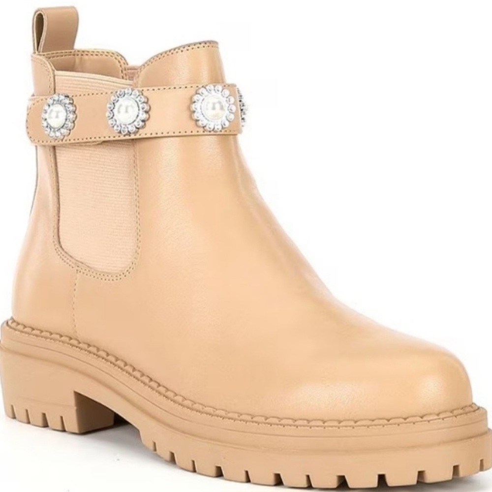 Copper Key | size 9 | cosmo pearl boots